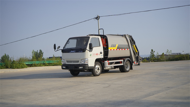 藍(lán)牌江鈴順威壓縮垃圾車